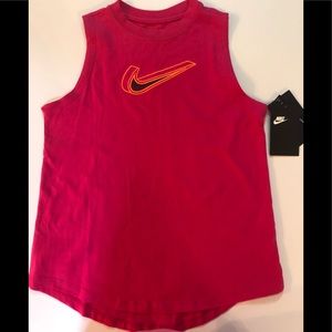 New The Nike Tee Girls